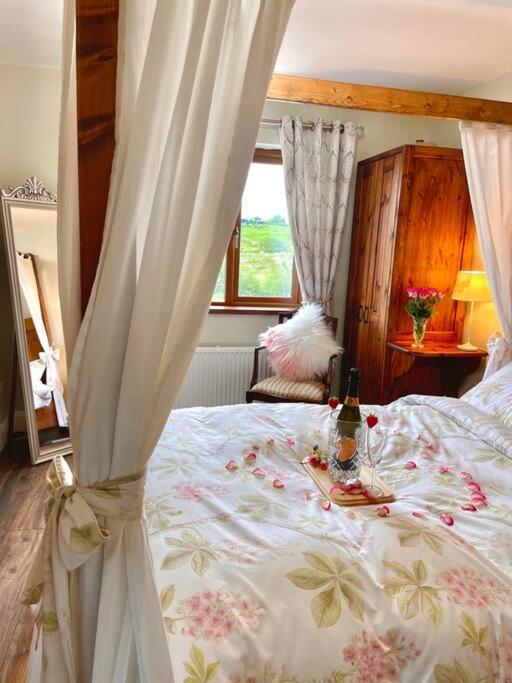 The Cosy Farm Cottage, Donegal Inver Экстерьер фото